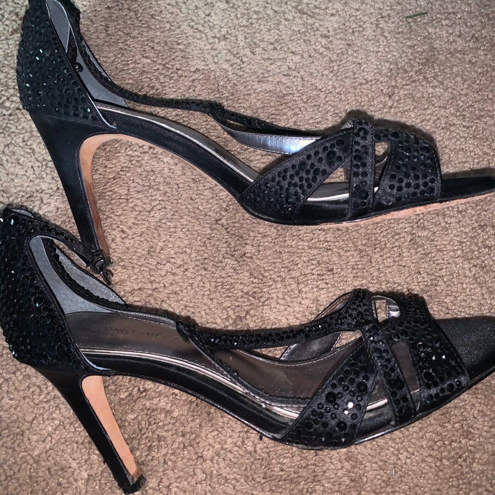 Black heals